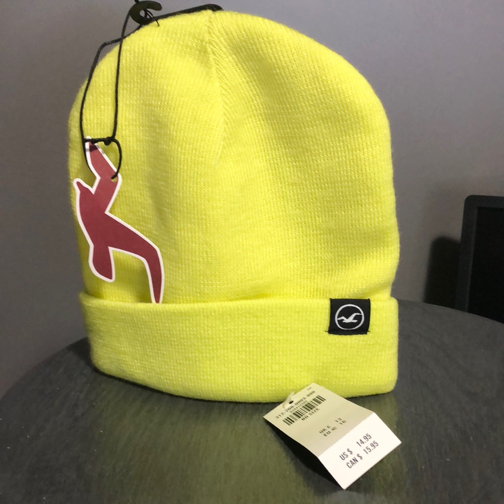 NWT Neon yellow HOLLISTER beanie hat toque